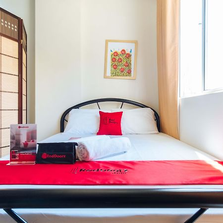Reddoorz At Kassel Residences Paranaque Paranaque City Exterior foto