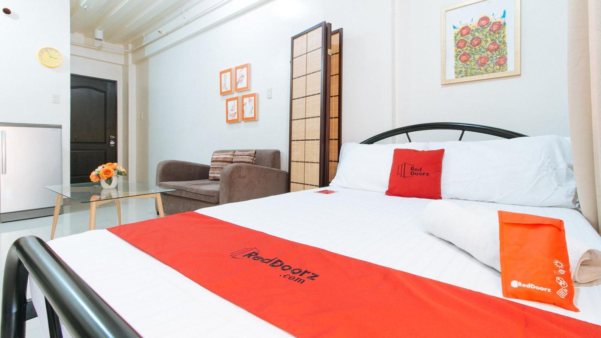 Reddoorz At Kassel Residences Paranaque Paranaque City Exterior foto